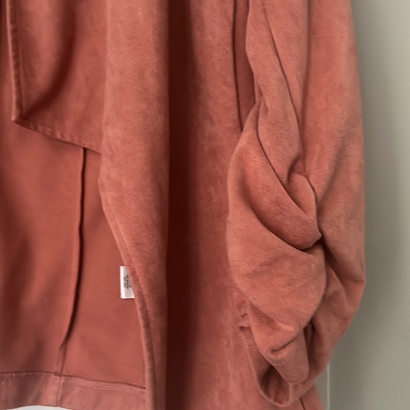 Salmon colored ultra suede jacket - Picture 2 of 4